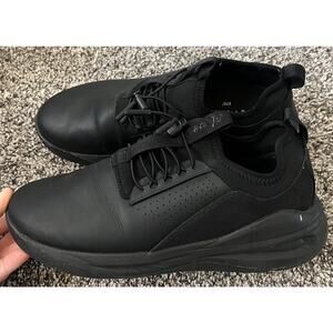 Clove core classic nursing shoes women's size 9/ men's size 7.5